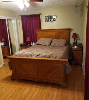 2154 Union Camp Road Lafayette, TN 37083 - Photo 16 of 23 a bedroom with a bed and a mirror