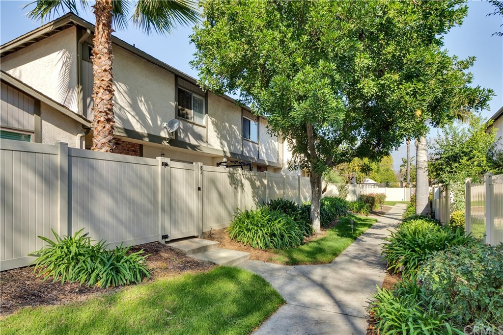 511 D Street Upland, CA 91786 - Photo 3 of 28