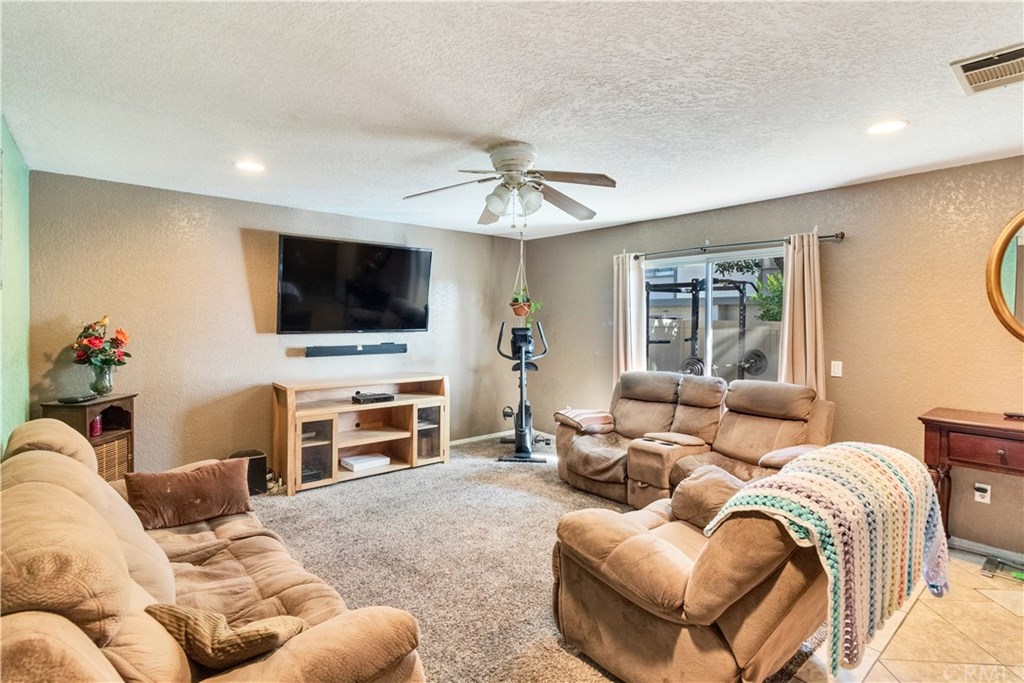 511 D Street Upland, CA 91786 - Photo 6 of 28