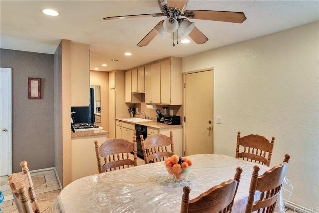 511 D Street Upland, CA 91786 - Photo 9 of 28