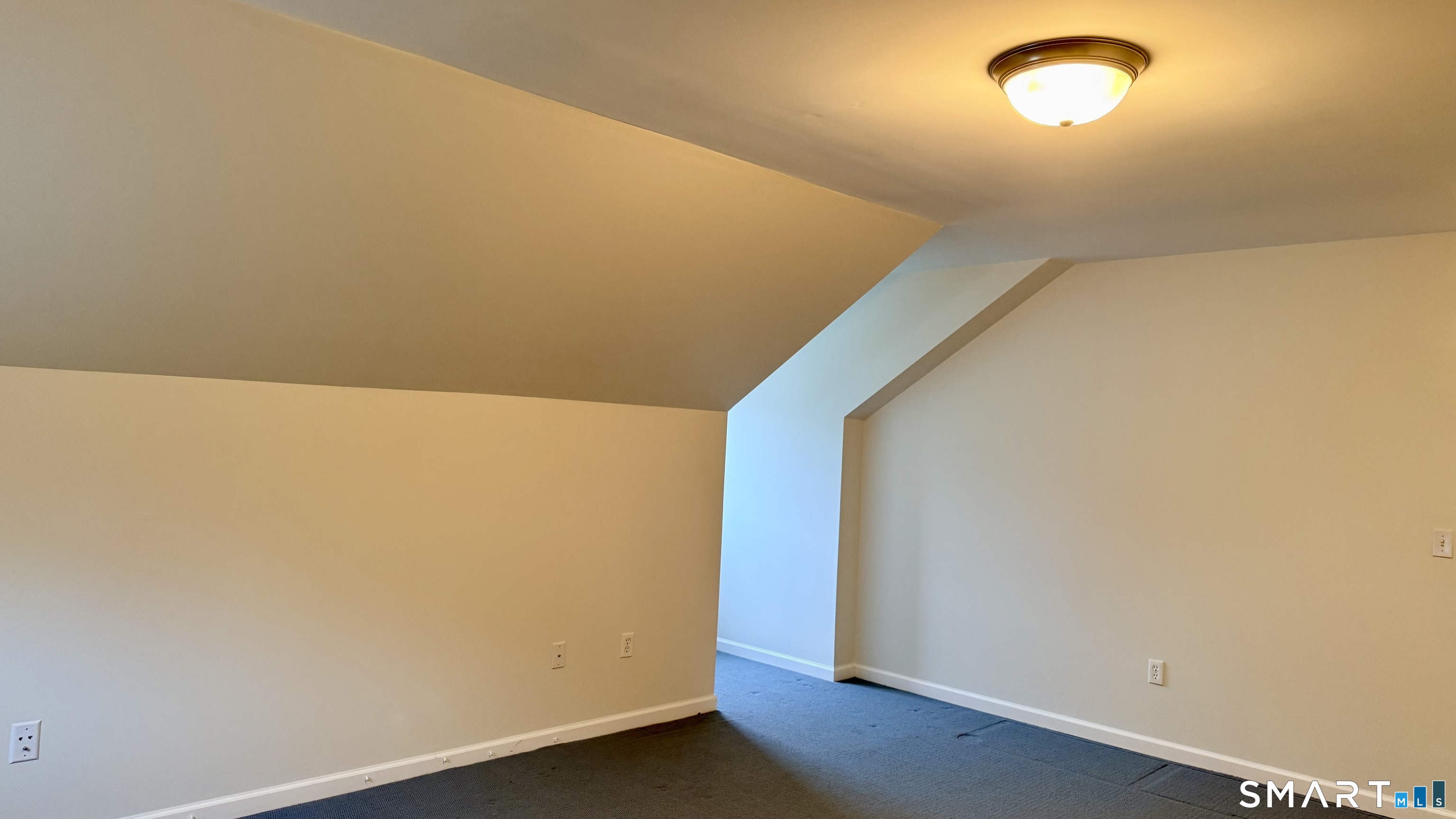 55 Nina's Way, Unit 55 Manchester, CT 06040 - Photo 18 of 25 a view of room