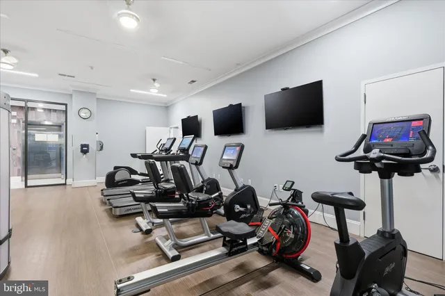 $745,000 | 2960 Vaden Drive, Unit 413, Fairfax, VA 22031