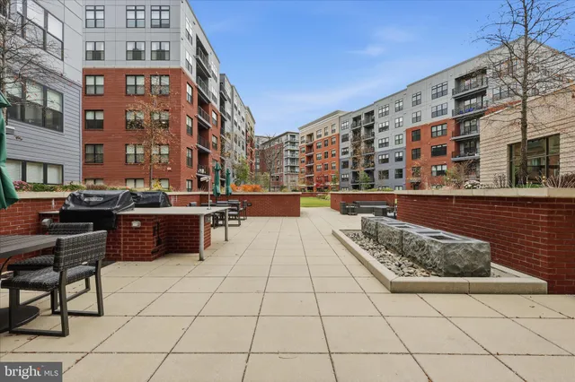 $745,000 | 2960 Vaden Drive, Unit 413, Fairfax, VA 22031