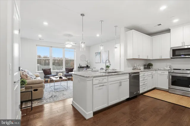 $745,000 | 2960 Vaden Drive, Unit 413, Fairfax, VA 22031