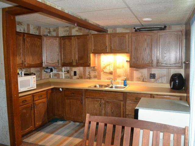 822 Thayer Street Rhinelander, WI 54501 - Photo 3 of 16 Gallery Image 3