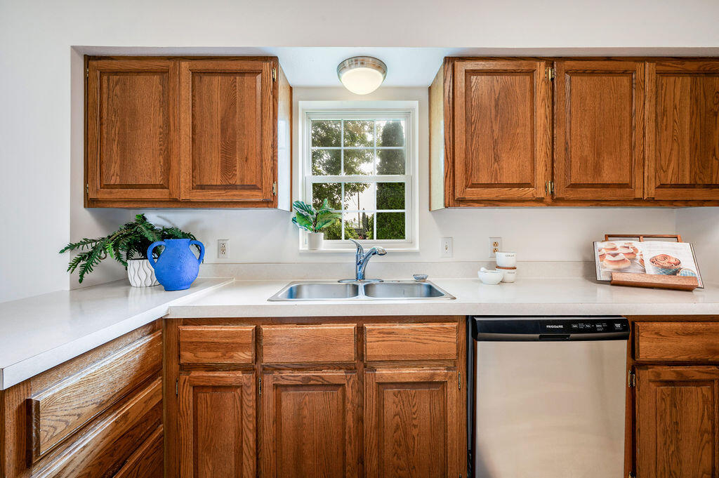 8243 Forest Beach Road Watervliet, MI 49098 - Photo 13 of 37 a13