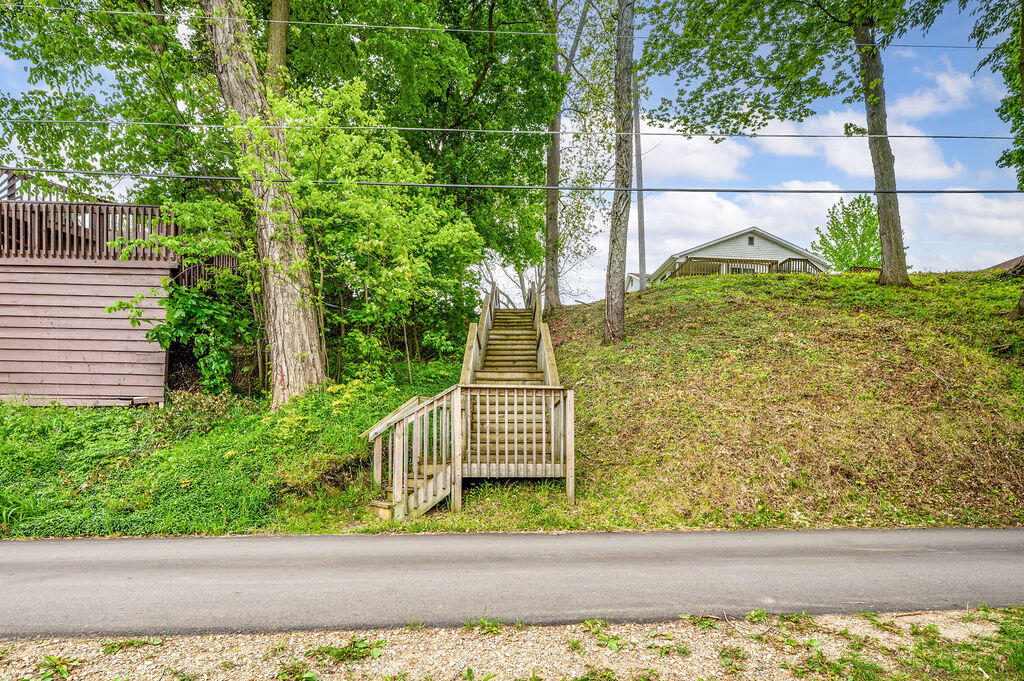 8243 Forest Beach Road Watervliet, MI 49098 - Photo 22 of 37 a24