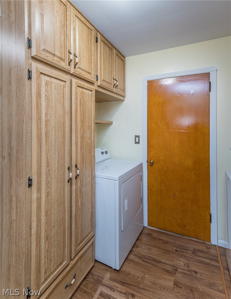 18252 Whitney Road Strongsville, OH 44149 - Photo 25 of 28