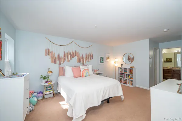 $499,900 | 115 Viewpoint Terrace, Peekskill, NY 10566