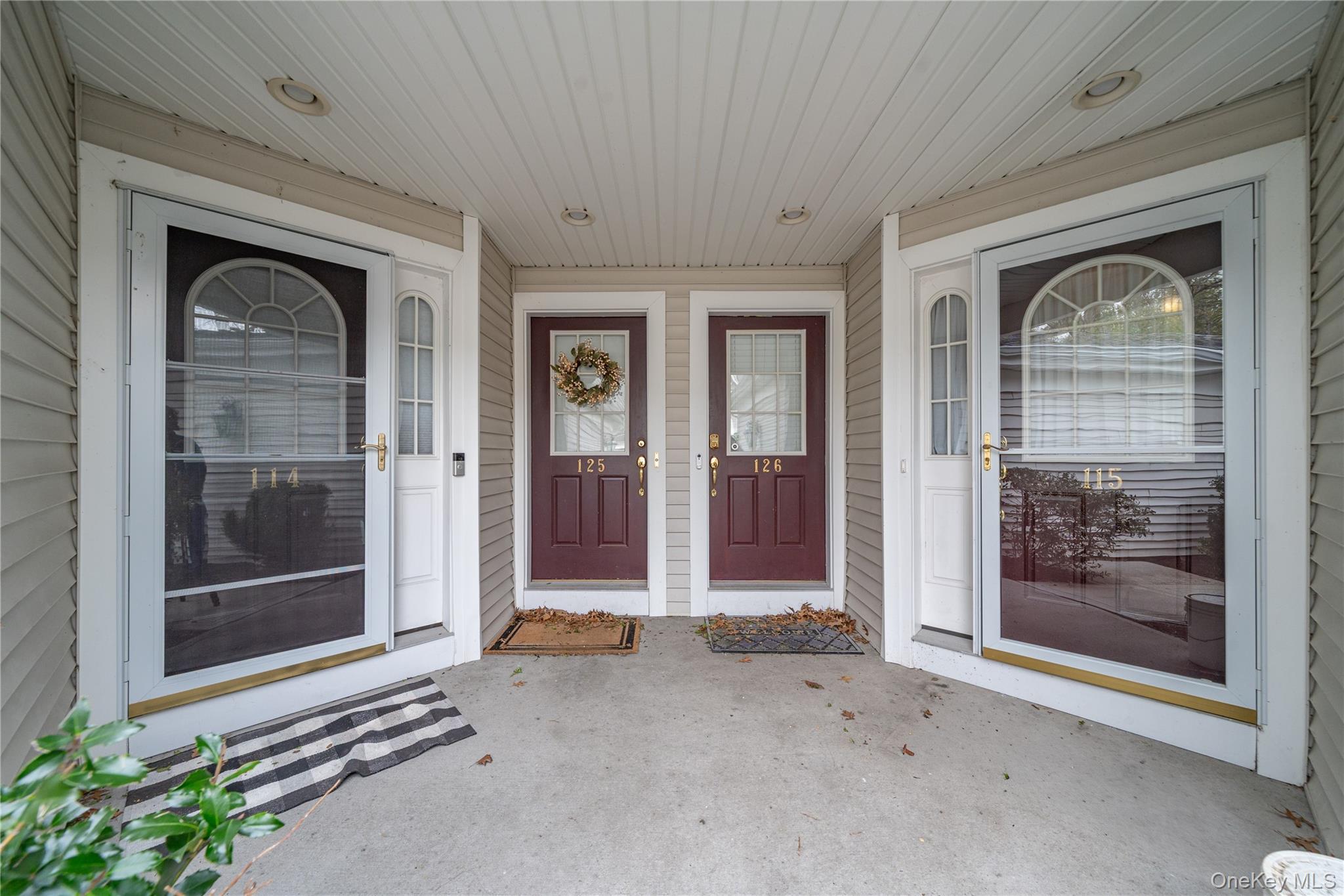 115 Viewpoint Terrace Peekskill, NY 10566 - Photo 4 of 44