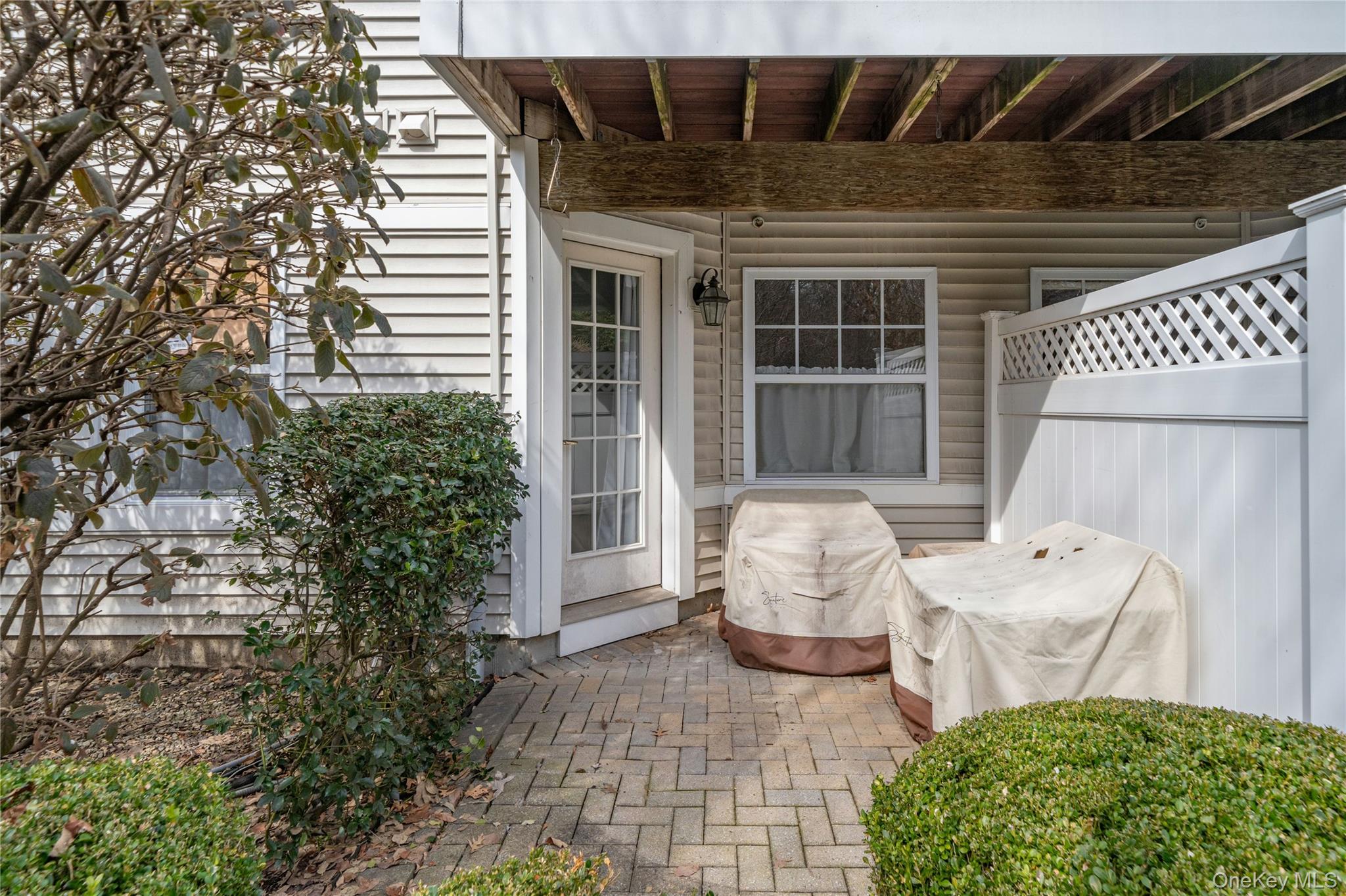 115 Viewpoint Terrace Peekskill, NY 10566 - Photo 5 of 44