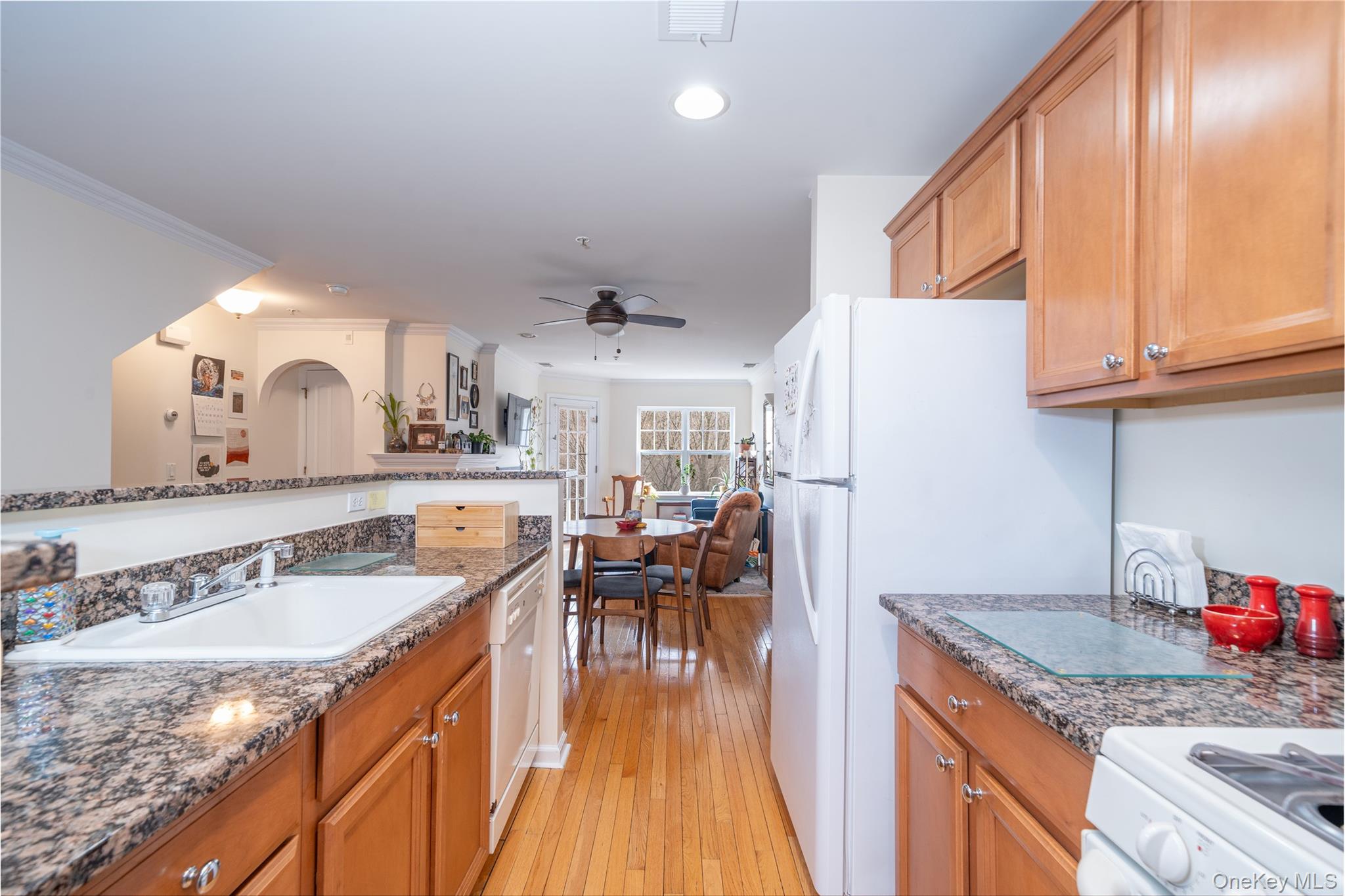 115 Viewpoint Terrace Peekskill, NY 10566 - Photo 7 of 44