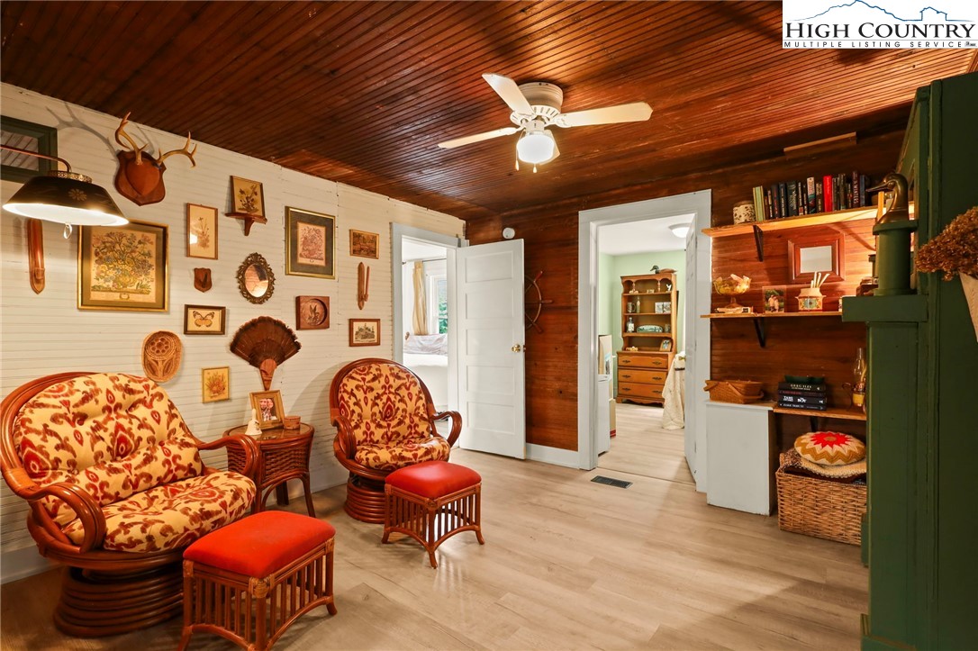 3570 Hollywood Ridge Road Lenoir, NC 28645 - Photo 14 of 22 Gallery Image 14