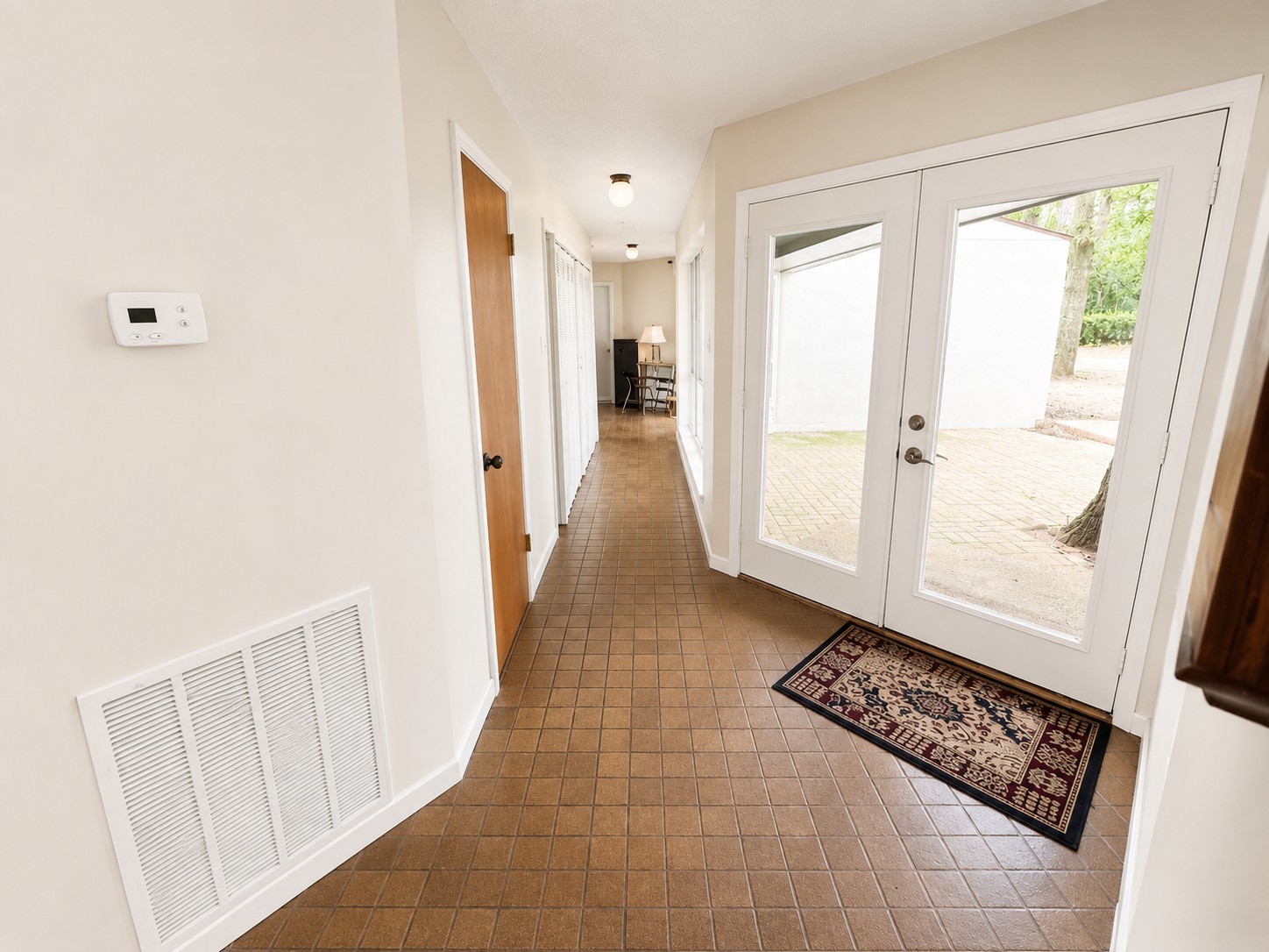 139 Zubicek Road Cat Spring, TX 78933 - Photo 3 of 13 3 Foyer & Front Hallway