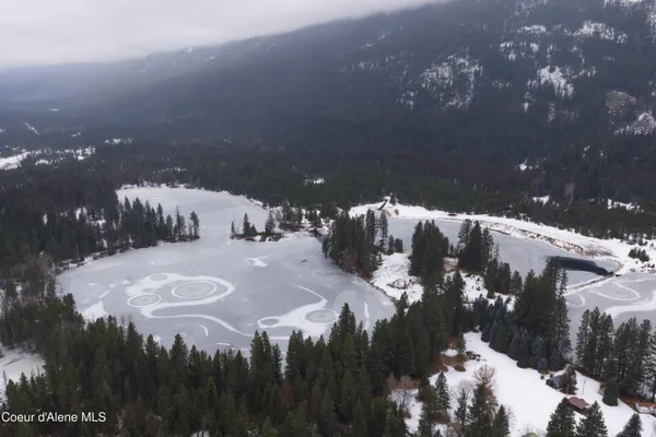 $1,995,000 | 533739 Highway 95, Bonners Ferry, ID 83805