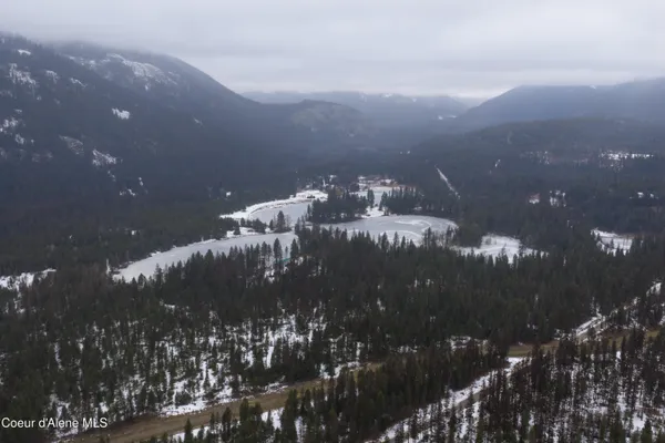 $1,995,000 | 533739 Highway 95, Bonners Ferry, ID 83805