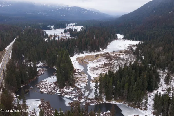 $1,995,000 | 533739 Highway 95, Bonners Ferry, ID 83805