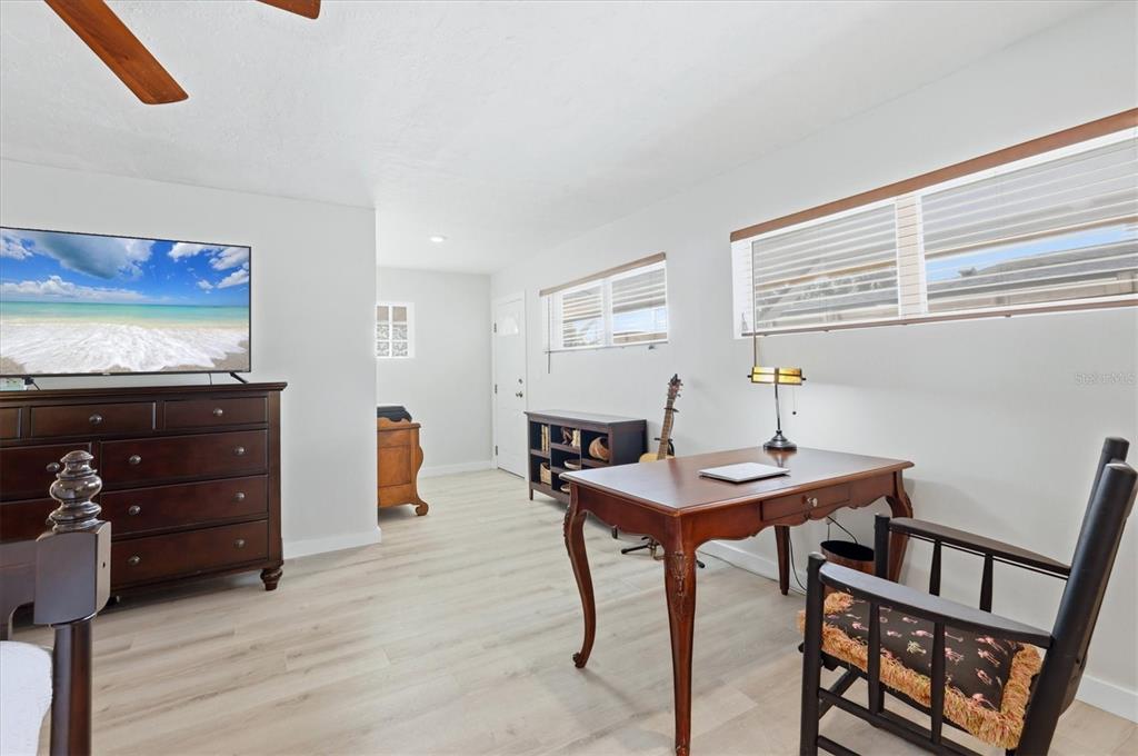 3612 South Lockwood Ridge Road Sarasota, FL 34239 - Photo 29 of 56 Gallery Image 29