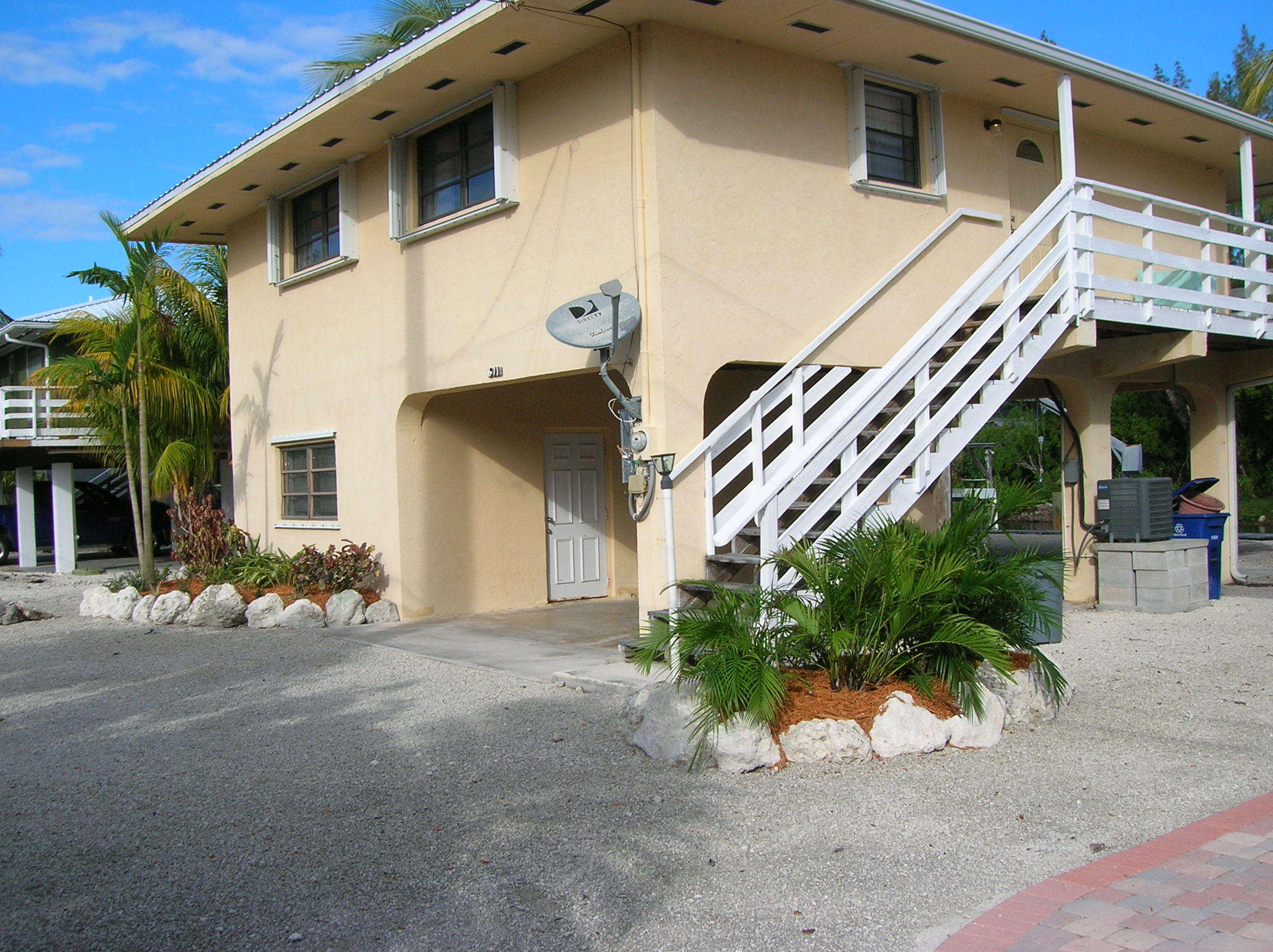 671 Pirates Road Summerland Key, FL 33042 - Photo 22 of 25 Side of Home