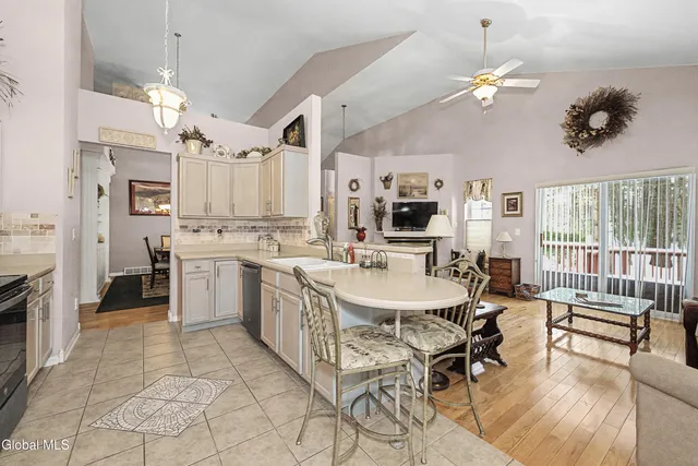 $599,900 | 3 Donegal Way, Wilton, NY 12866