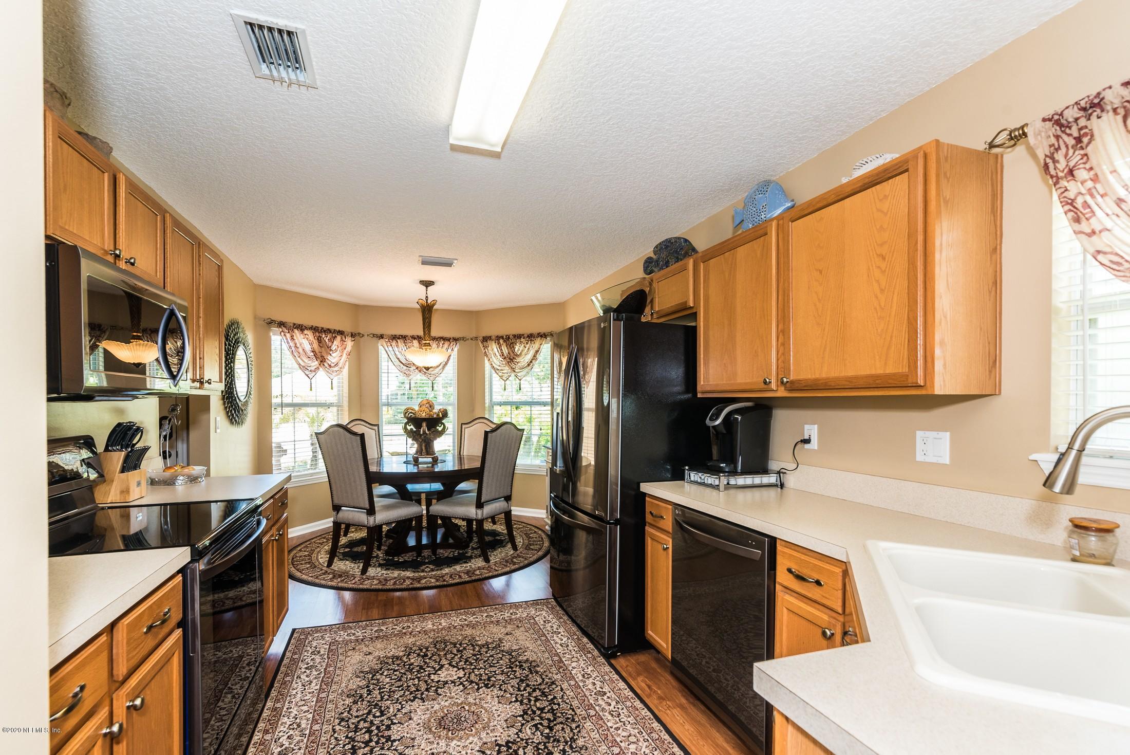 1773 Keswick Road St. Augustine, FL 32084 - Photo 12 of 35 Kitchen and Dining