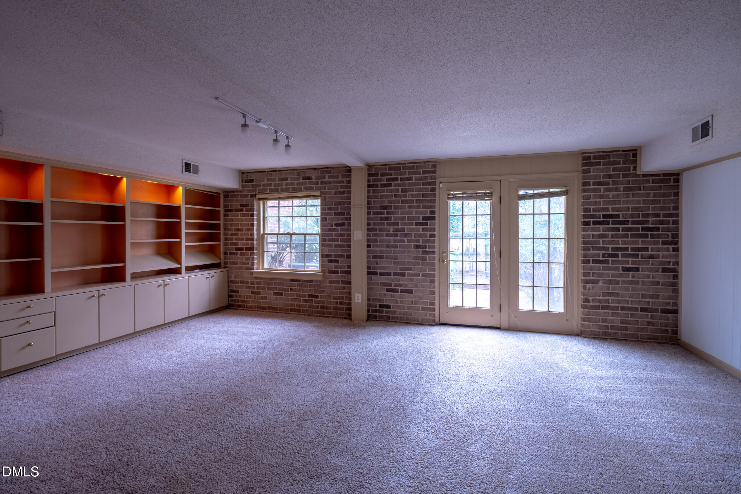 3055 Wycliff Road Raleigh, NC 27607 - Photo 32 of 45 DSCF5047-HDR