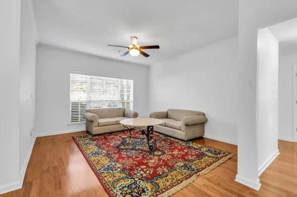 $3,300 | 2025 Woodmont Boulevard, Unit 106, Nashville, TN 37215