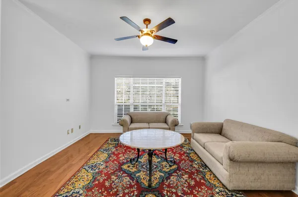 $3,300 | 2025 Woodmont Boulevard, Unit 106, Nashville, TN 37215