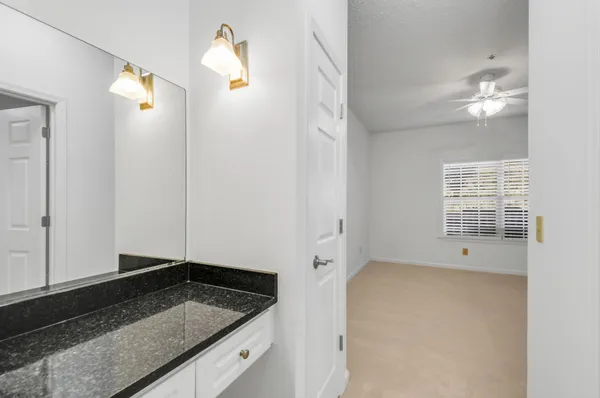 $3,300 | 2025 Woodmont Boulevard, Unit 106, Nashville, TN 37215