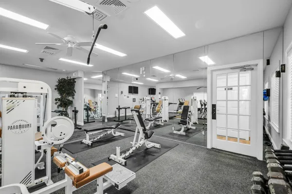 $3,300 | 2025 Woodmont Boulevard, Unit 106, Nashville, TN 37215