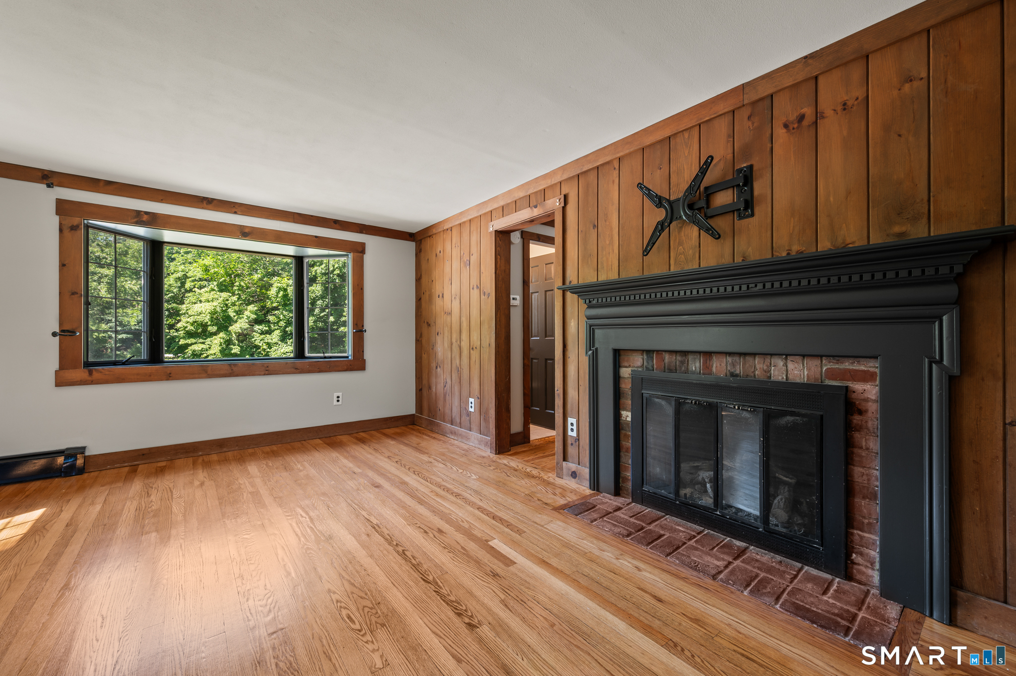 11 Bantle Road Glastonbury, CT 06033 - Photo 18 of 40