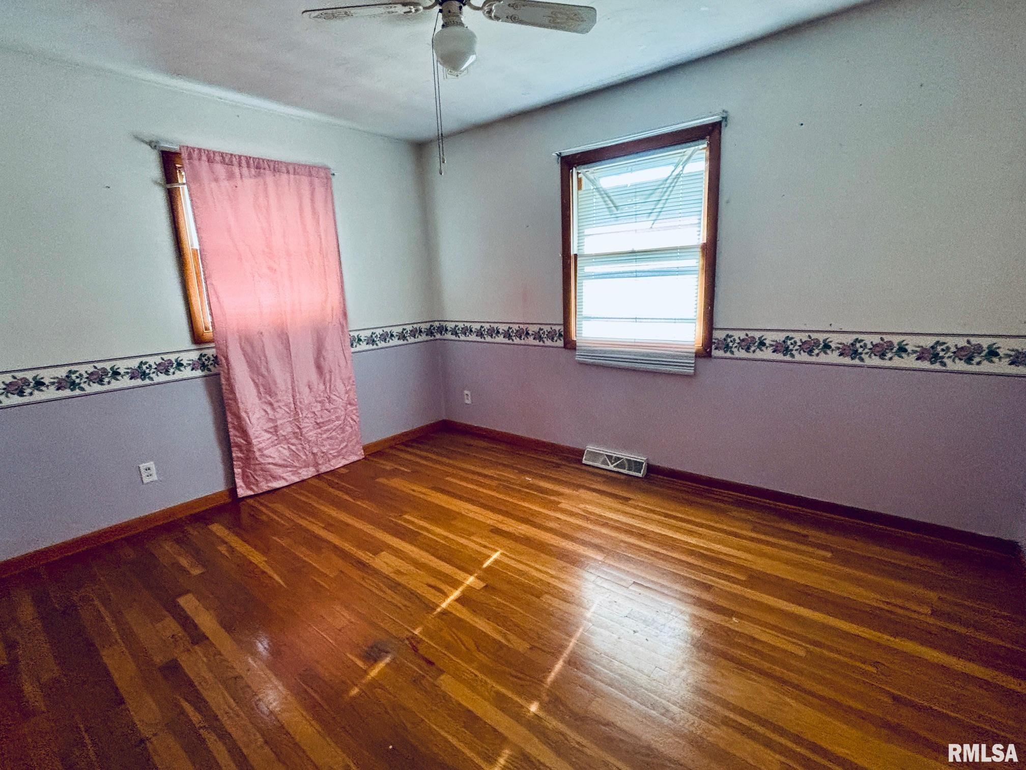 2072 Faringdon Road Springfield, IL 62702 - Photo 9 of 19