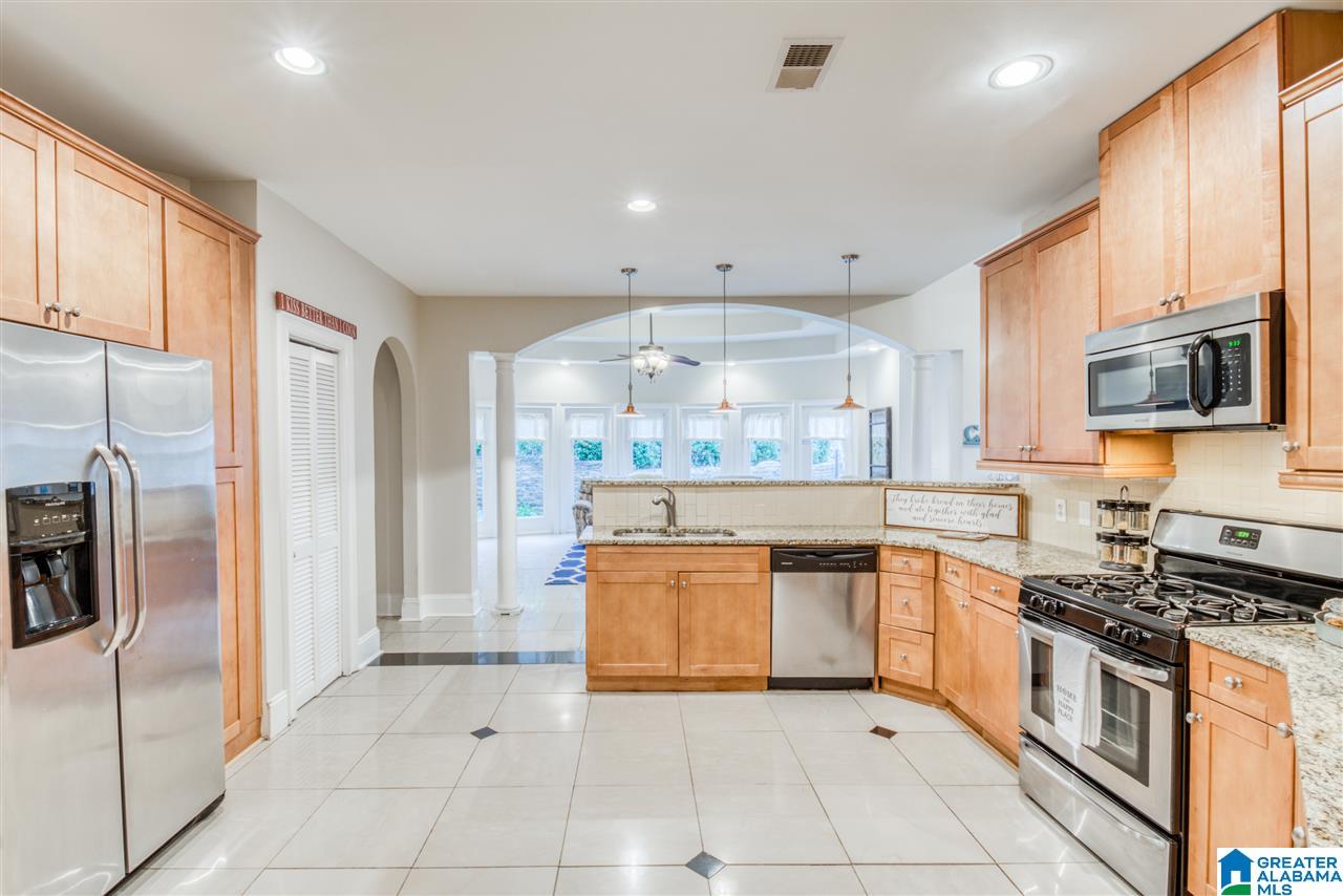 3553 Branch Mill Road Birmingham, AL 35223 - Photo 12 of 34