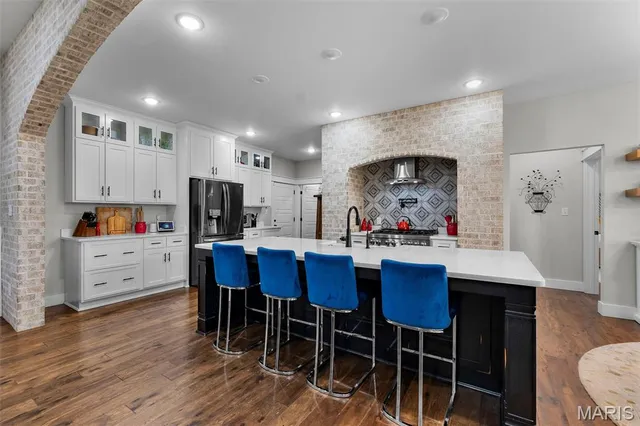 $704,900 | 262 Orange Bowl Dr Cape, Cape Girardeau, MO 63701