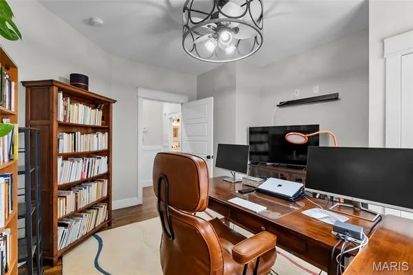 $684,500 | 262 Orange Bowl Dr Cape, Cape Girardeau, MO 63701