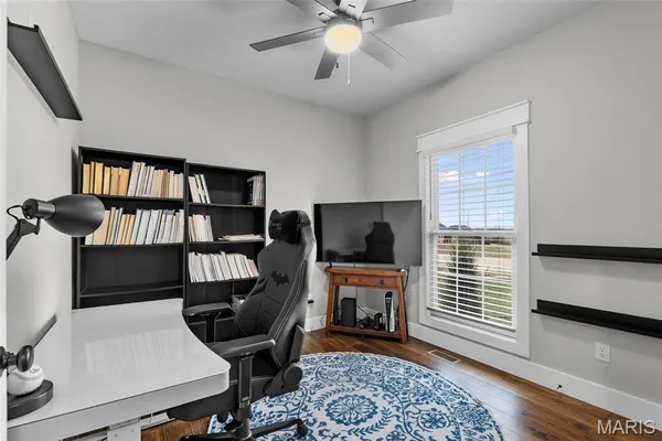 $684,500 | 262 Orange Bowl Dr Cape, Cape Girardeau, MO 63701