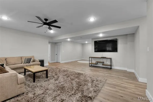 $684,500 | 262 Orange Bowl Dr Cape, Cape Girardeau, MO 63701