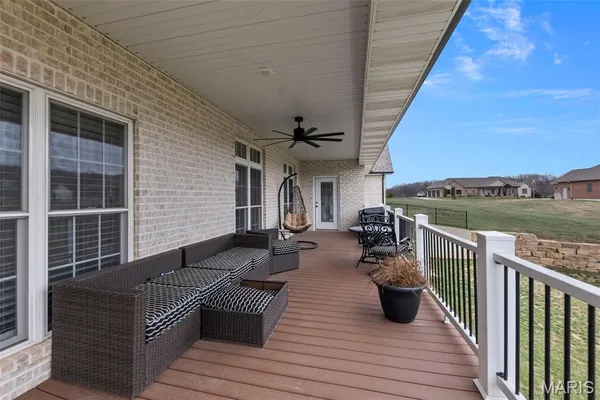 $684,500 | 262 Orange Bowl Dr Cape, Cape Girardeau, MO 63701
