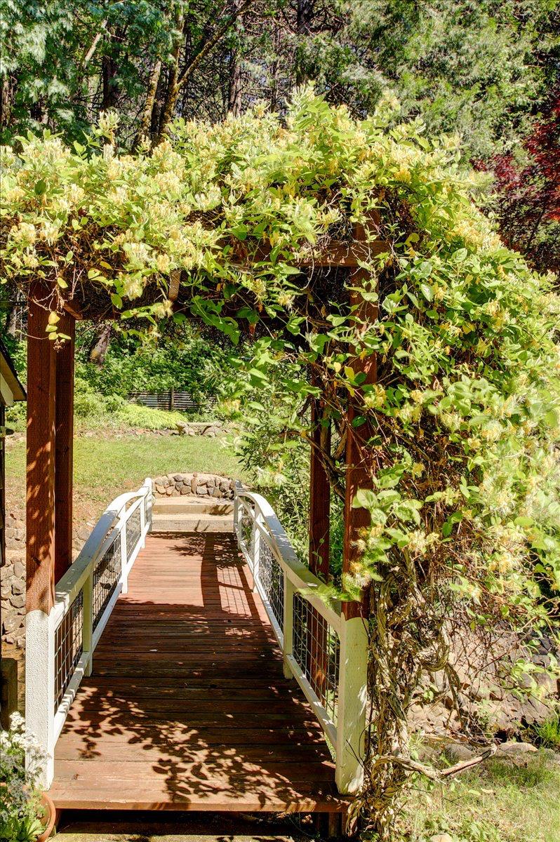 13784 Greenhorn Road Grass Valley, CA 95945 - Photo 13 of 87