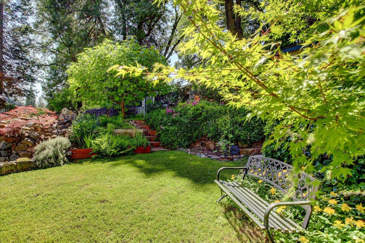 13784 Greenhorn Road Grass Valley, CA 95945 - Photo 15 of 87