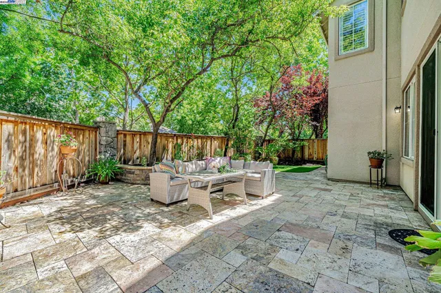 $1,625,000 | 260 Abigail Circle, Danville, CA 94506