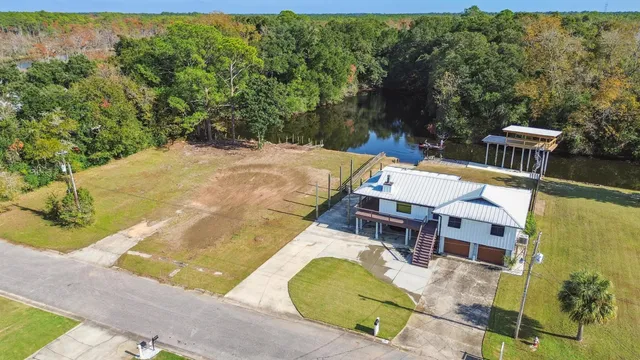 $200,000 | 1300 La Paz Street, Pensacola, FL 32506