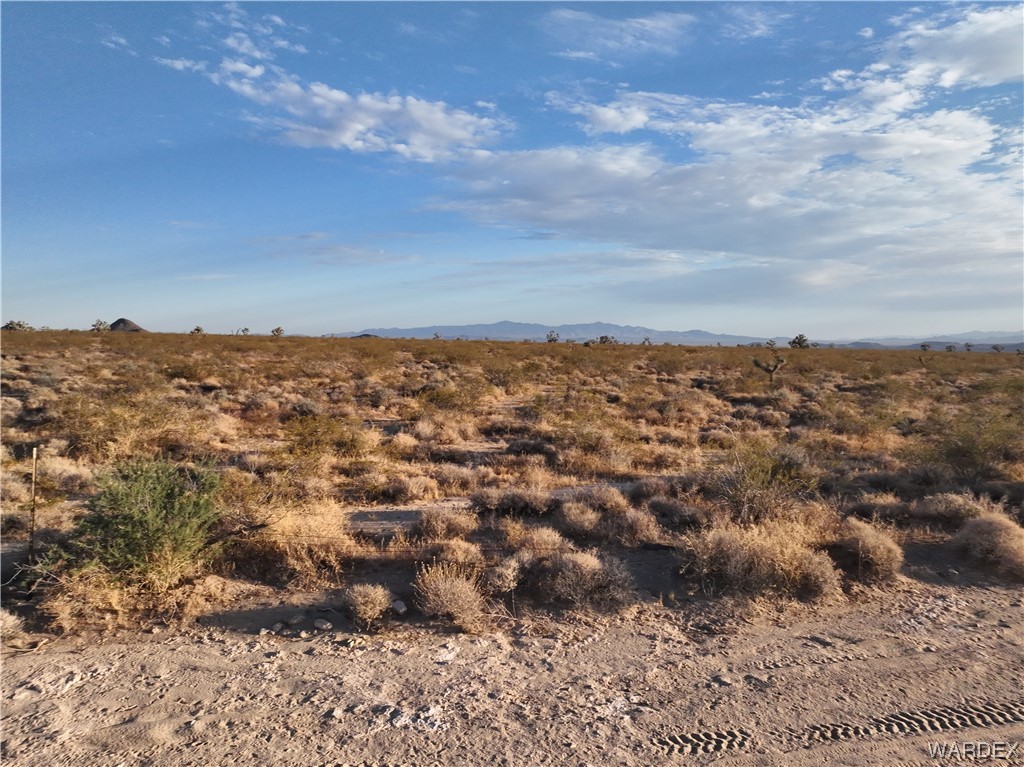 0 Ray Road Yucca, AZ 86438 - Photo 3 of 21