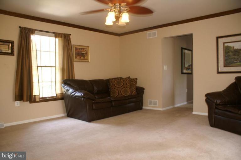 3632 Day Road Darlington, MD 21034 - Photo 13 of 25 Family Room #3