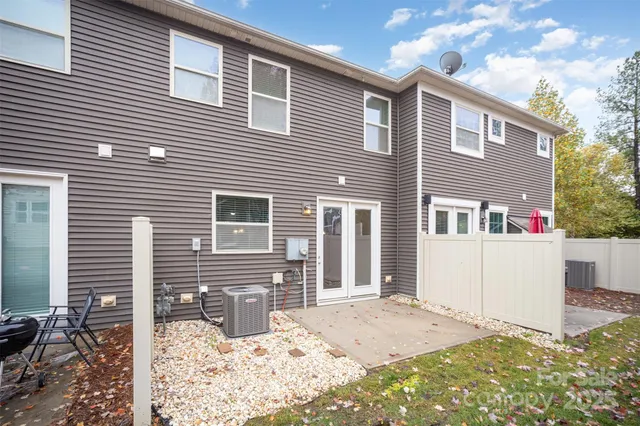 a front view of house with yard