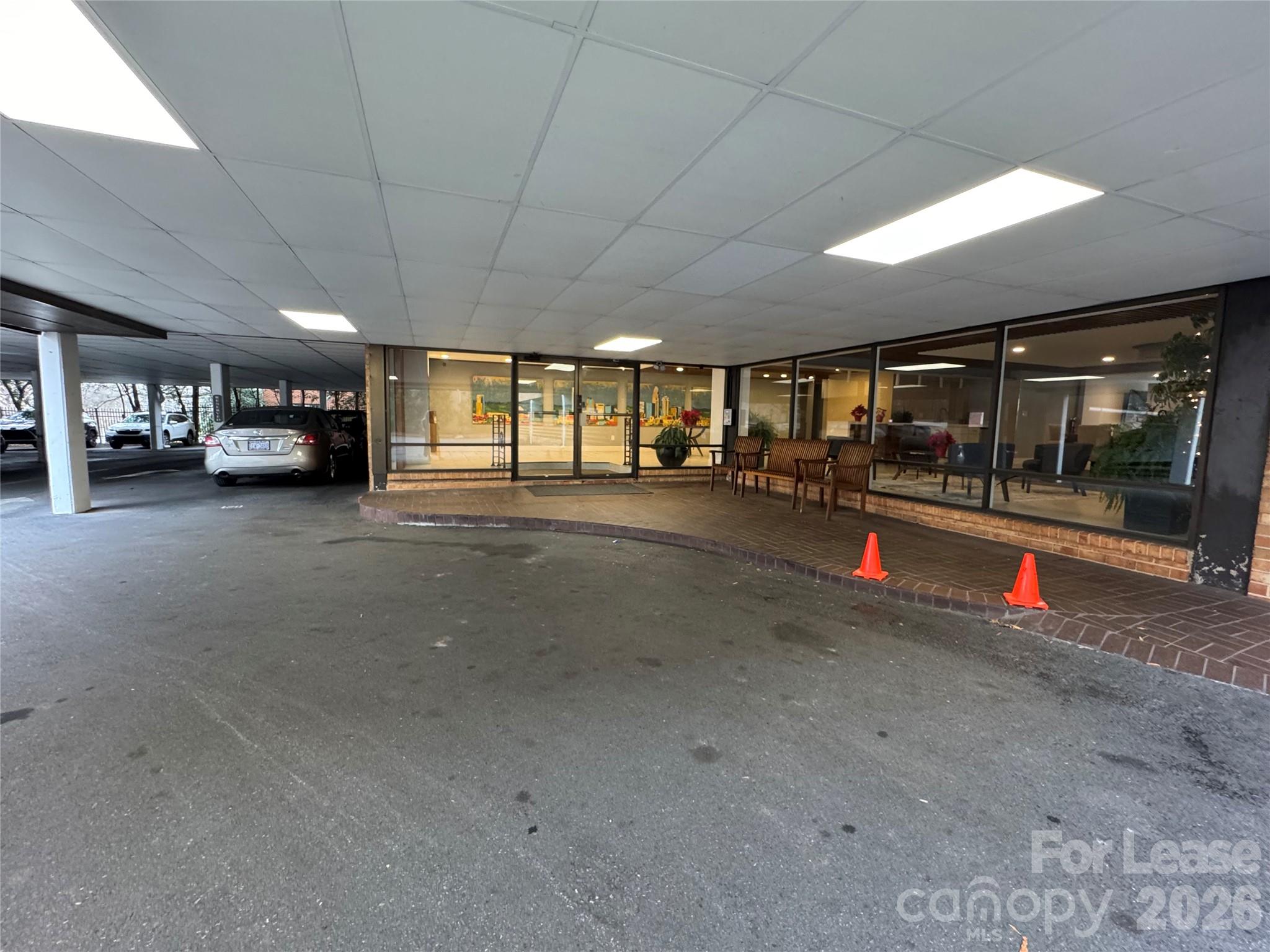 1323 Queens Road, Unit 303 Charlotte, NC 28207 - Photo 33 of 40