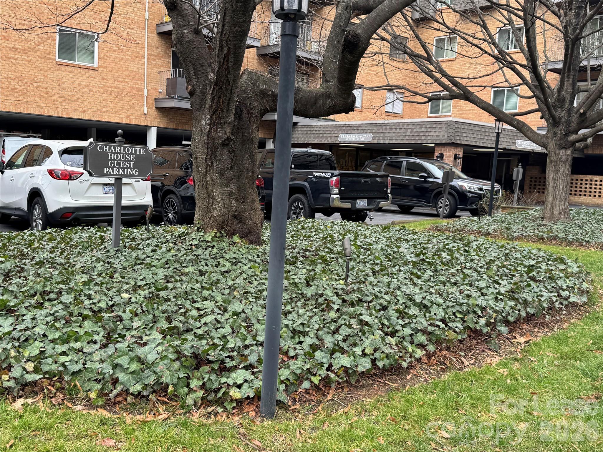 1323 Queens Road, Unit 303 Charlotte, NC 28207 - Photo 37 of 40