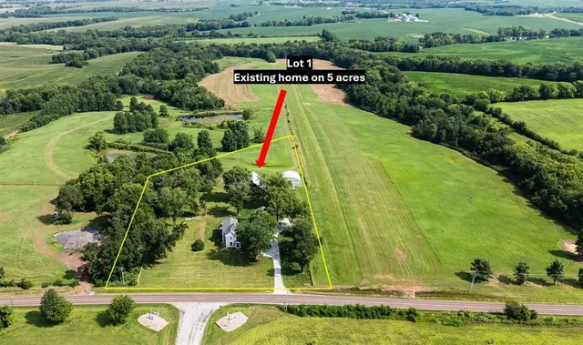 $610,000 | 8894 Ssr-z Highway, Trimble, MO 64492