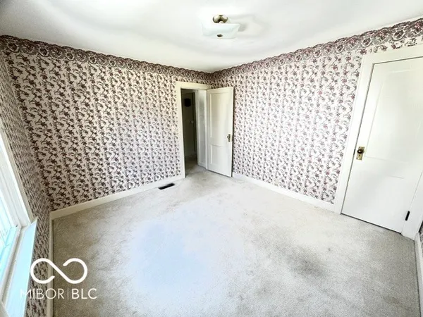 $219,000 | 411 North College Street, Rockville, IN 47872