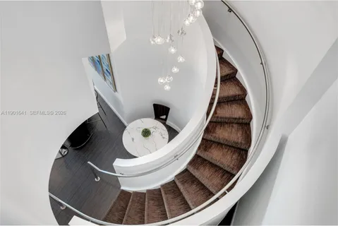 $12,000,000 | 4391 Collins Avenue, Unit 512, Miami Beach, FL 33140